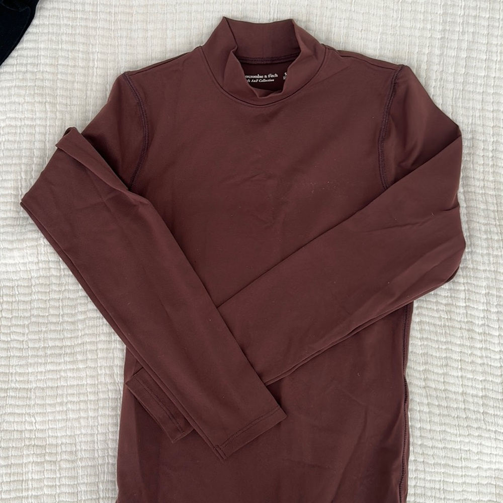 Brown Abercrombie body suit long sleeve